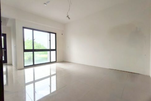 LINE_ALBUM_楊湖全新完工透天_250509_6