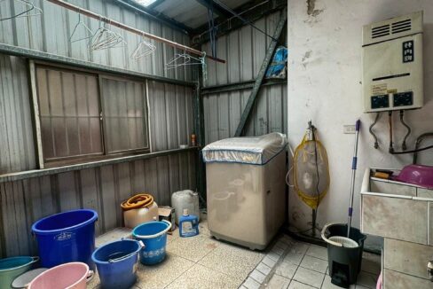 LINE_ALBUM_西區雙陽台3房_250509_1