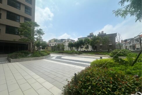 LINE_ALBUM_理享城全新2房平車大厦_250624_1