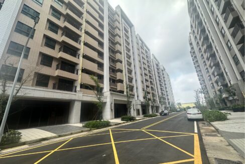 LINE_ALBUM_理享城全新2房平車大厦_250624_2