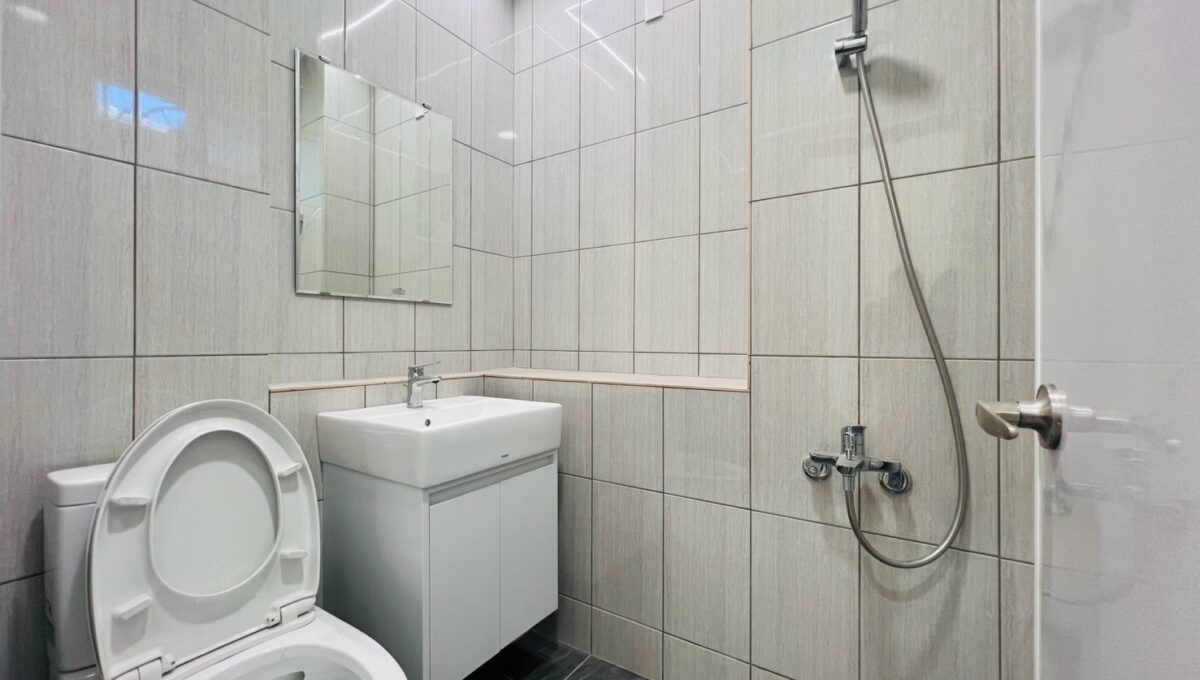 LINE_ALBUM_竹北高鐵1樓平車3房_250627_2