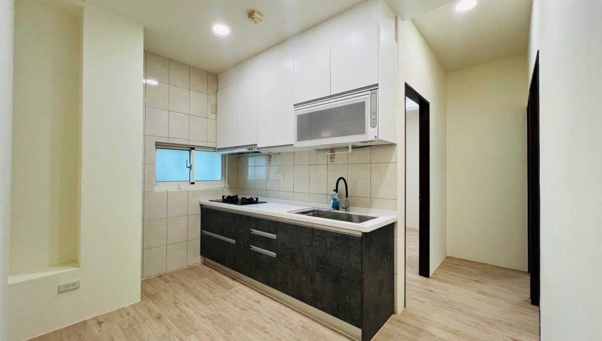 LINE_ALBUM_竹北高鐵1樓平車3房_250627_5