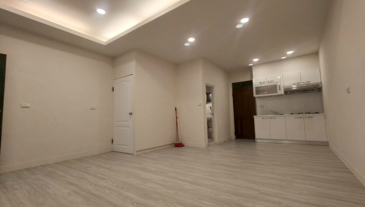 LINE_ALBUM_湖口低總價透天_250729_2