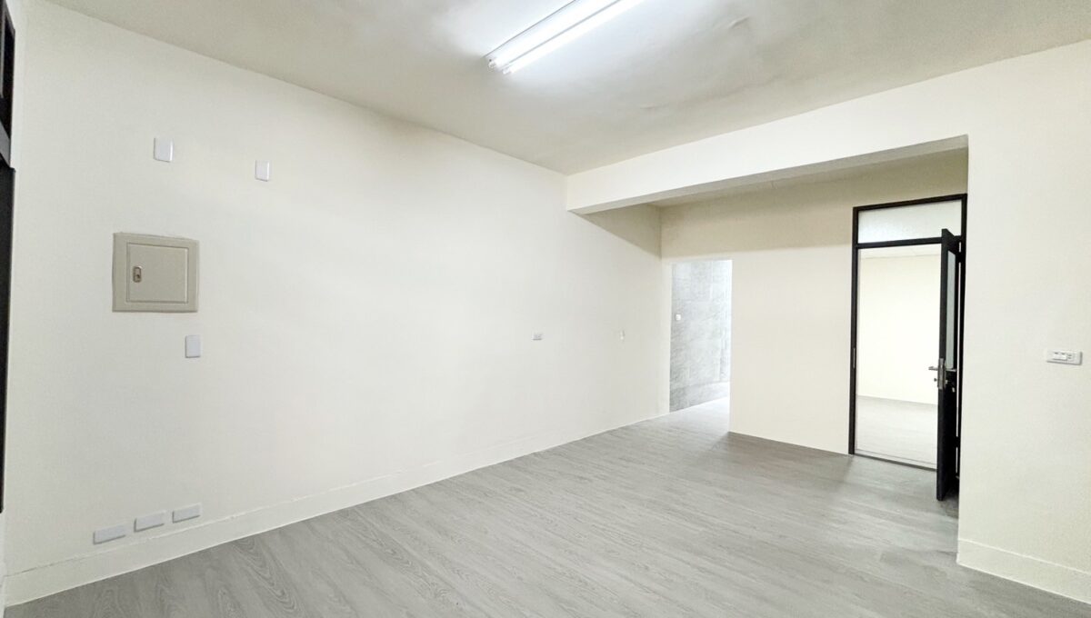 LINE_ALBUM_湖口整新透天_250705_6