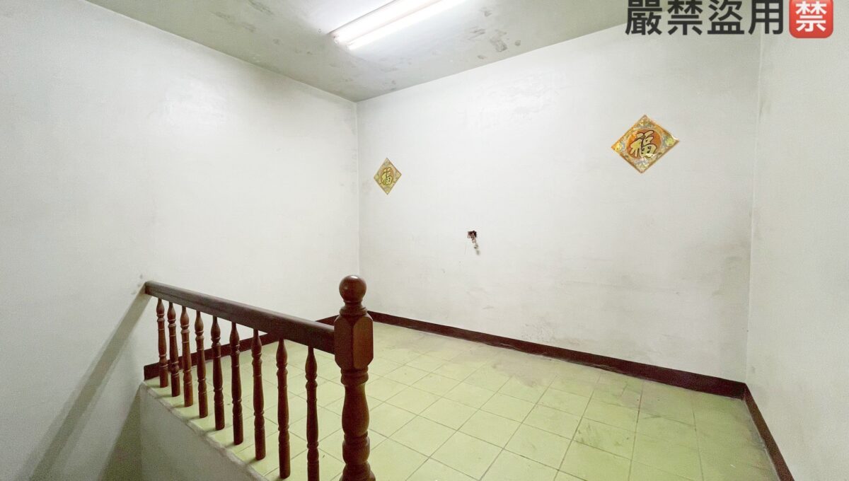 LINE_ALBUM_營區透天_250818_2