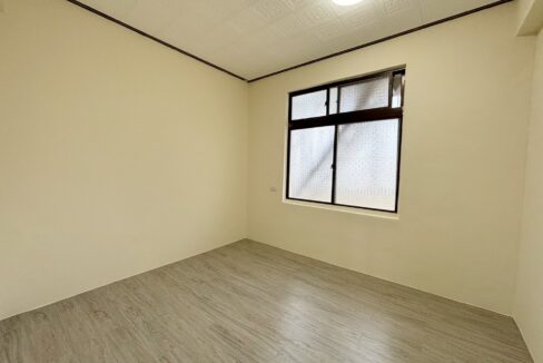 LINE_ALBUM_東區大坪數雙陽台華厦_250908_6