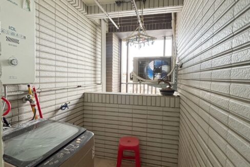 LINE_ALBUM_東區寓見愛2房華厦_250912_1