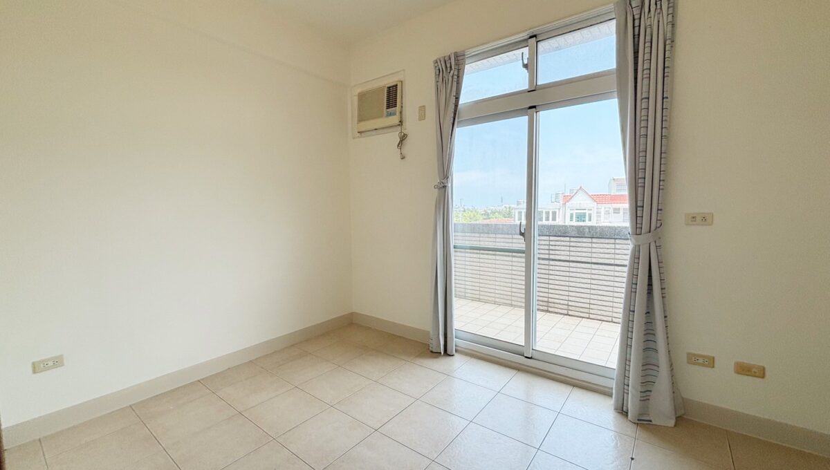 LINE_ALBUM_湖口省道大地坪透天_250901_5