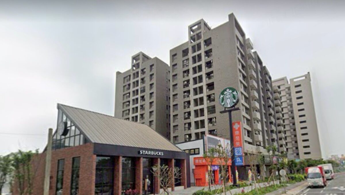 LINE_ALBUM_王爺壟3房平車(湖心森林)_250916_1