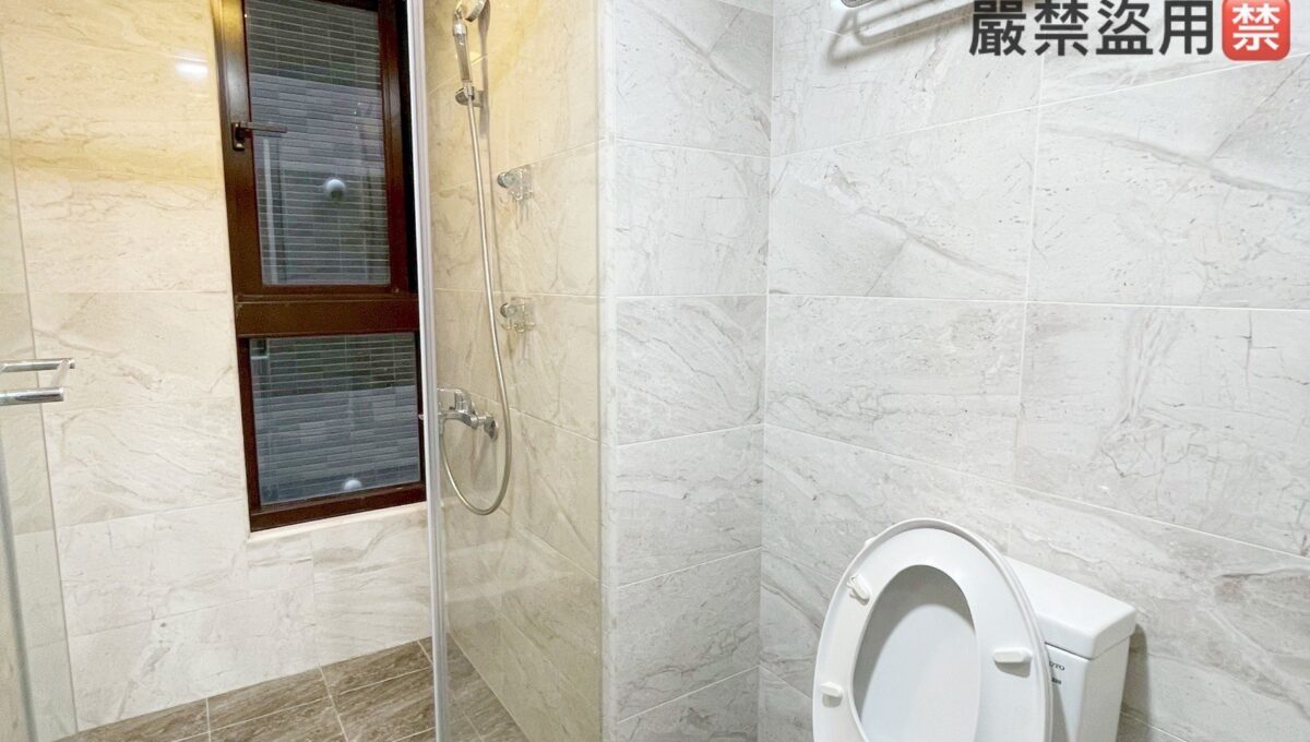 LINE_ALBUM_王爺壟3房平車(湖心森林)_250916_7