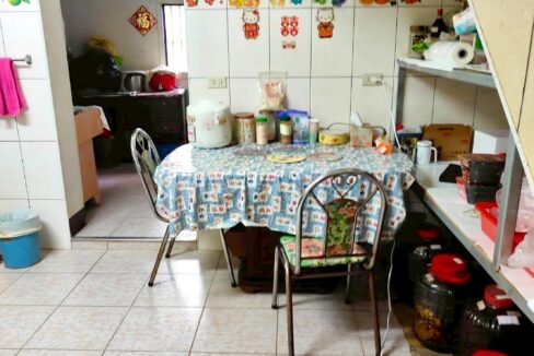 LINE_ALBUM_近高鐵大地坪透天_250923_10