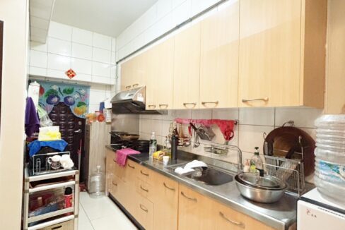 LINE_ALBUM_中興國小雙車臨路一樓_251020_6