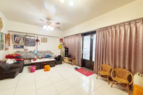 LINE_ALBUM_中興國小雙車臨路一樓_251020_7