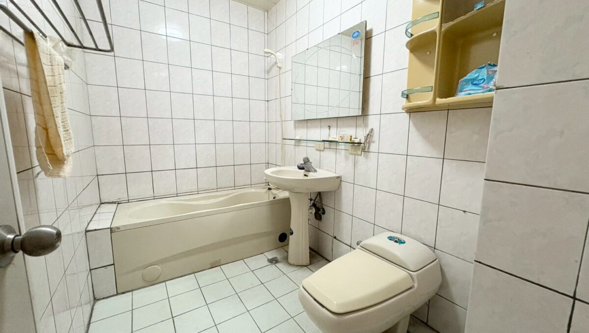 LINE_ALBUM_多用途住店_251023_2