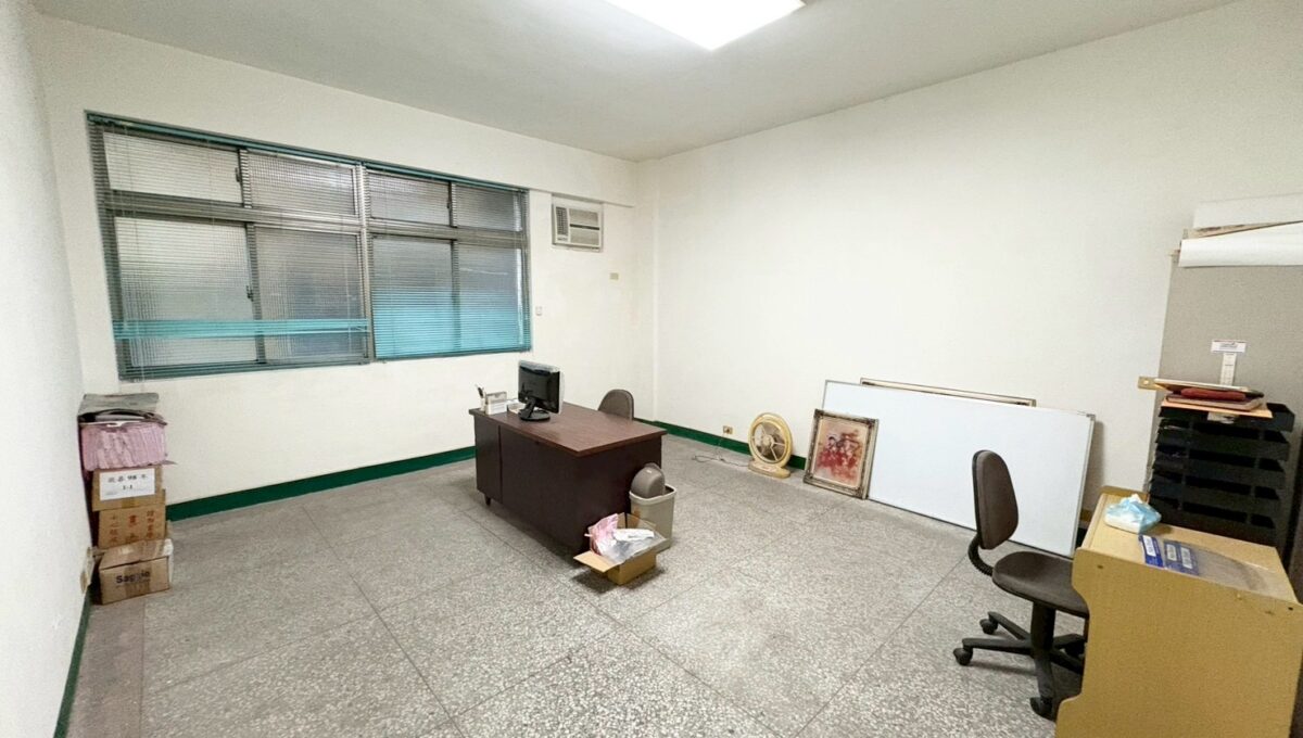 LINE_ALBUM_多用途住店_251023_3