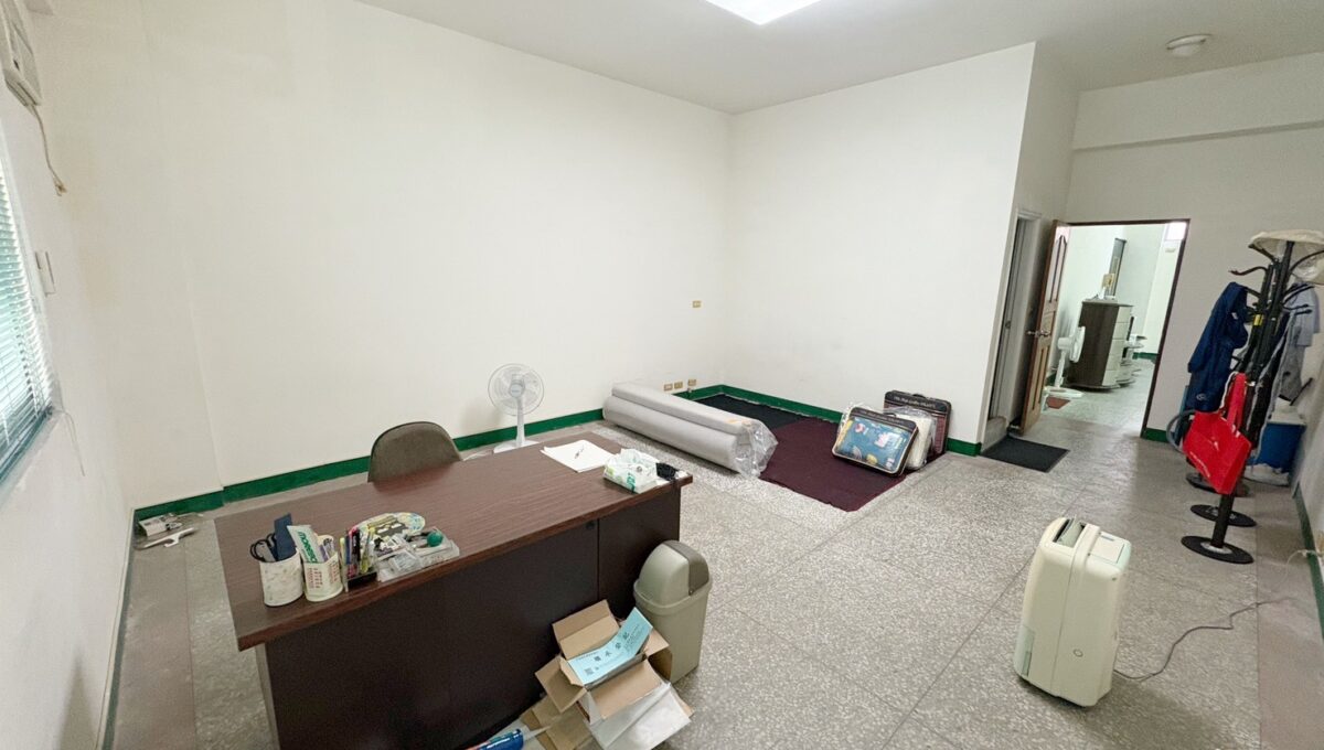 LINE_ALBUM_多用途住店_251023_4