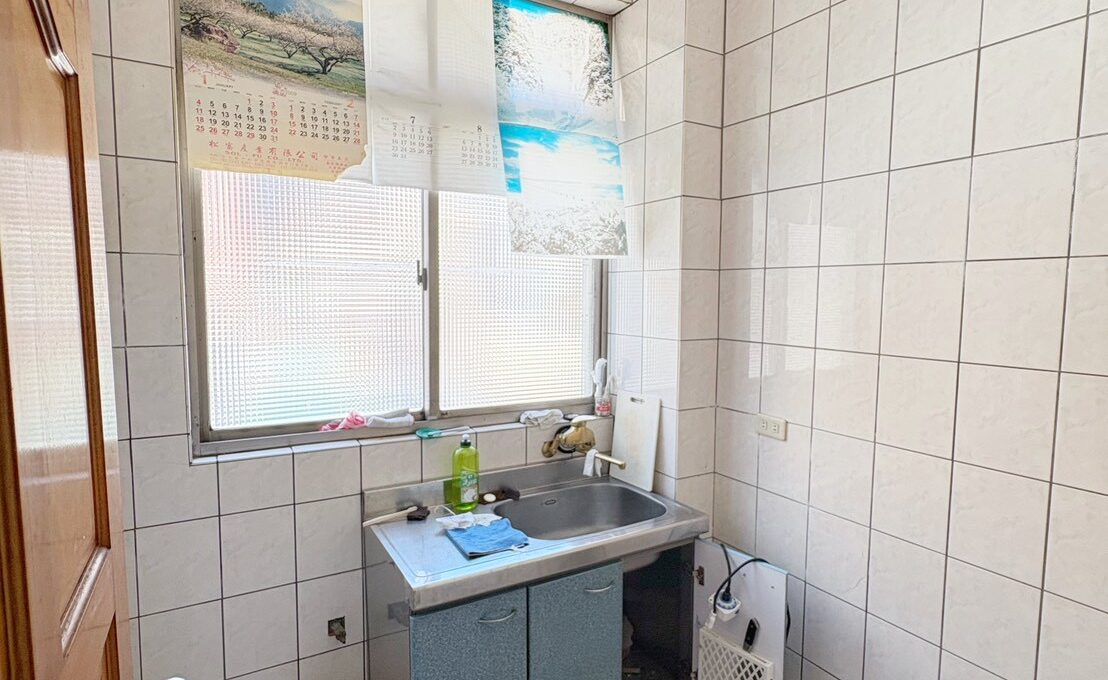 LINE_ALBUM_多用途住店_251023_7