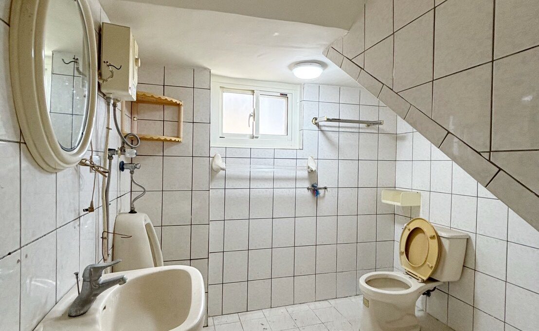 LINE_ALBUM_新豐松林健身大坪數車位公寓_251023_1