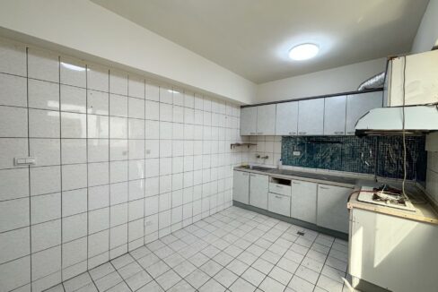 LINE_ALBUM_新豐松林健身大坪數車位公寓_251023_4