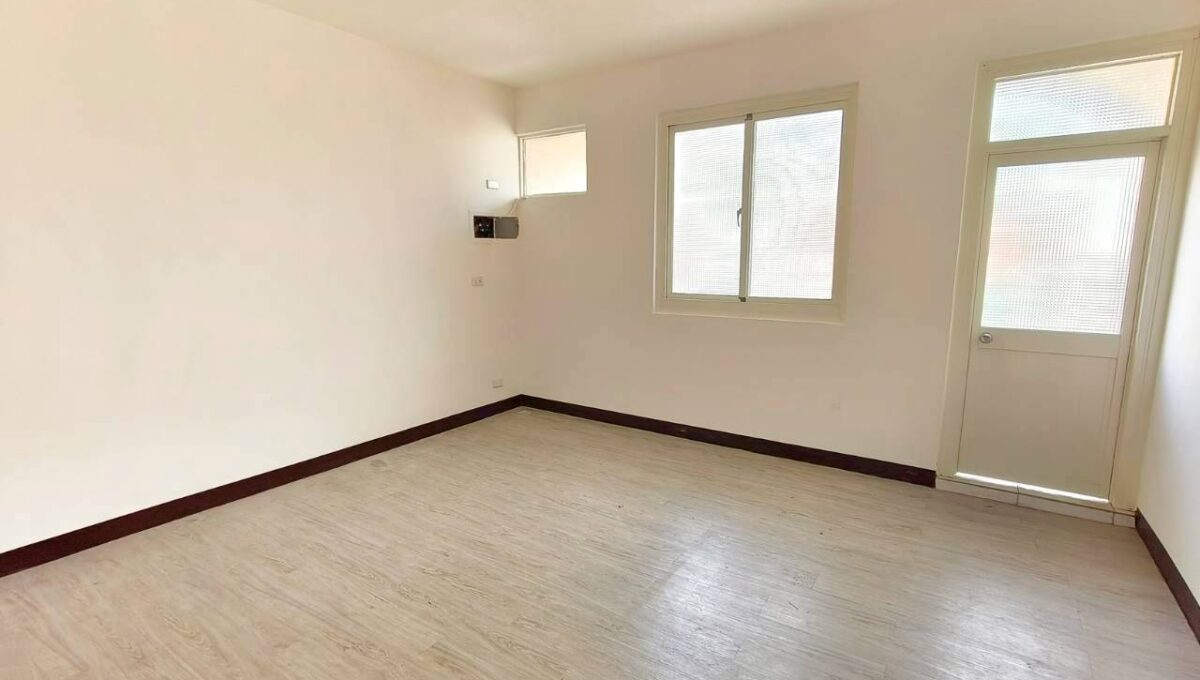 LINE_ALBUM_湖口民生美透_251002_3