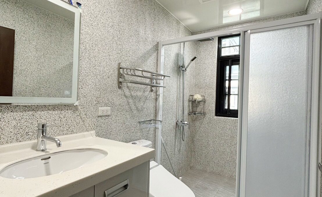 LINE_ALBUM_王爺壟前院雙車別墅_251015_5