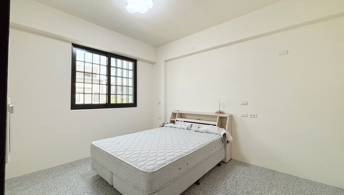 LINE_ALBUM_王爺壟前院雙車別墅_251015_7