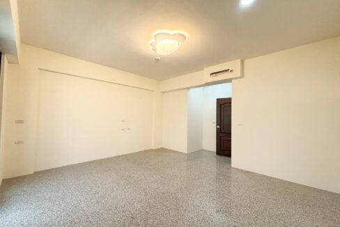 LINE_ALBUM_王爺壟前院雙車別墅_251015_9