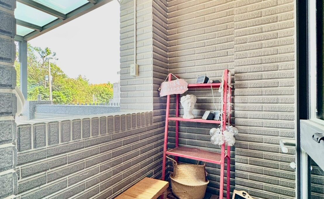 LINE_ALBUM_王爺壟臨路電梯墅_251002_12