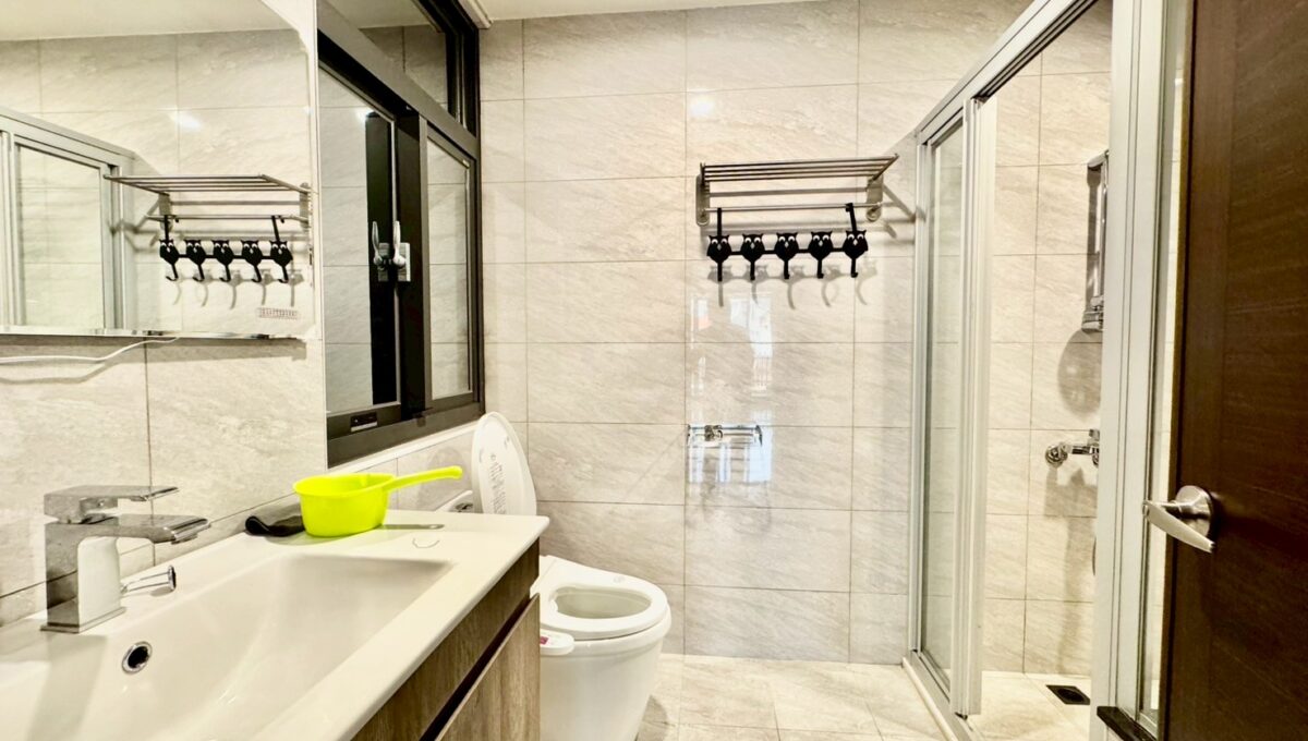 LINE_ALBUM_王爺壟臨路電梯墅_251002_13