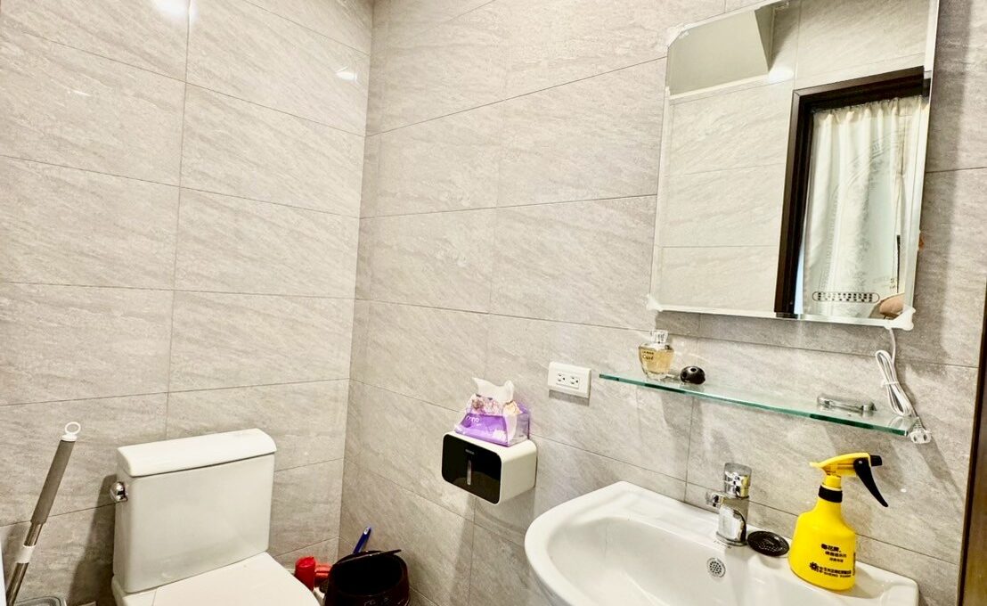 LINE_ALBUM_王爺壟臨路電梯墅_251002_15