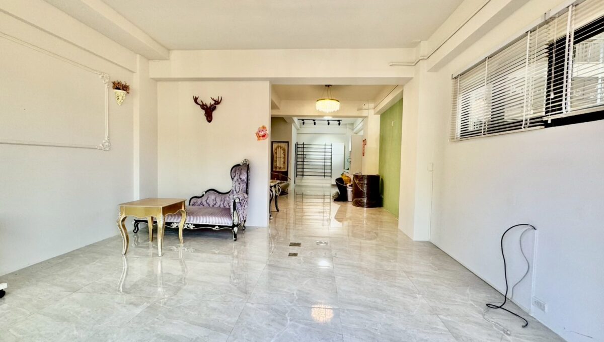 LINE_ALBUM_王爺壟臨路電梯墅_251002_17