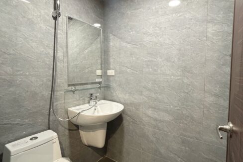 LINE_ALBUM_理享城2房平車大厦_251024_2