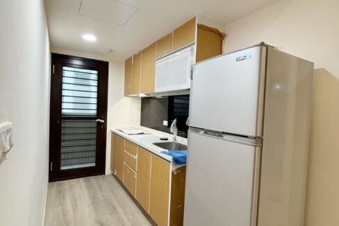 LINE_ALBUM_理享城2房平車大厦_251024_5