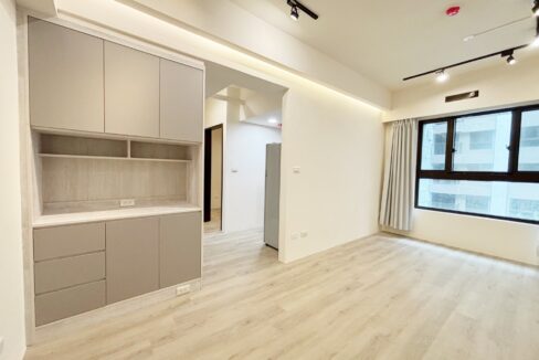 LINE_ALBUM_理享城2房平車大厦_251024_6