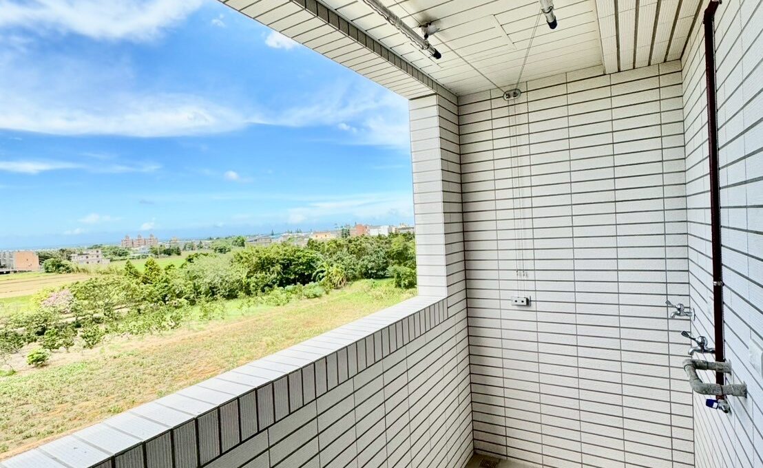 LINE_ALBUM_璞寓全新2房_251007_1