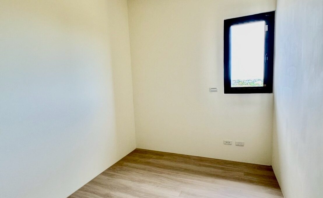 LINE_ALBUM_璞寓全新2房_251007_3