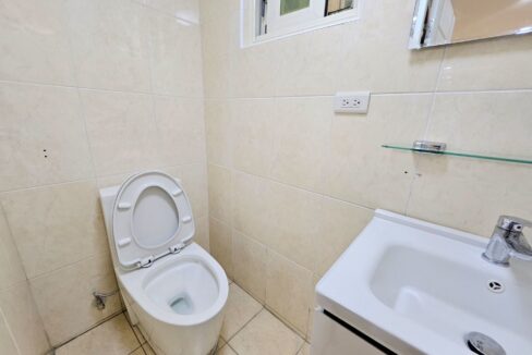 LINE_ALBUM_花田錦厝（近湖口前院停車別墅）_251002_1