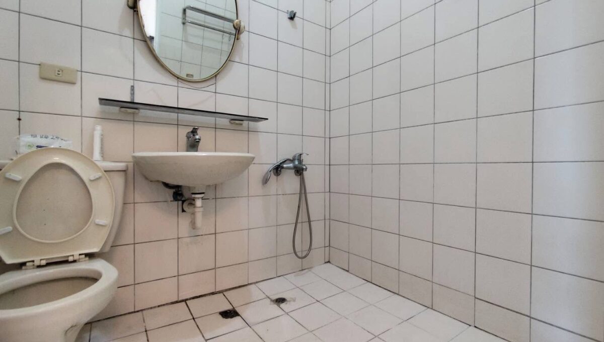 LINE_ALBUM_大智路_251107_9