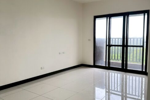 LINE_ALBUM_心豐花園平車3房_251113_10