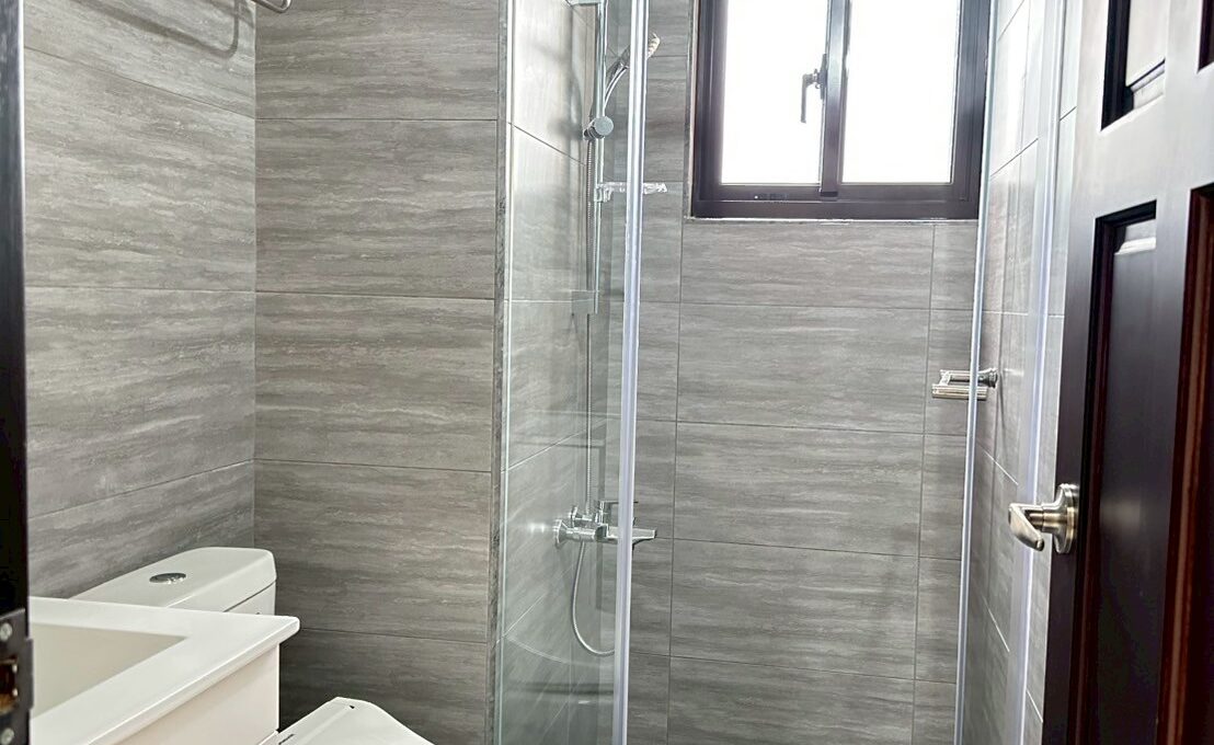 LINE_ALBUM_心豐花園平車3房_251113_4