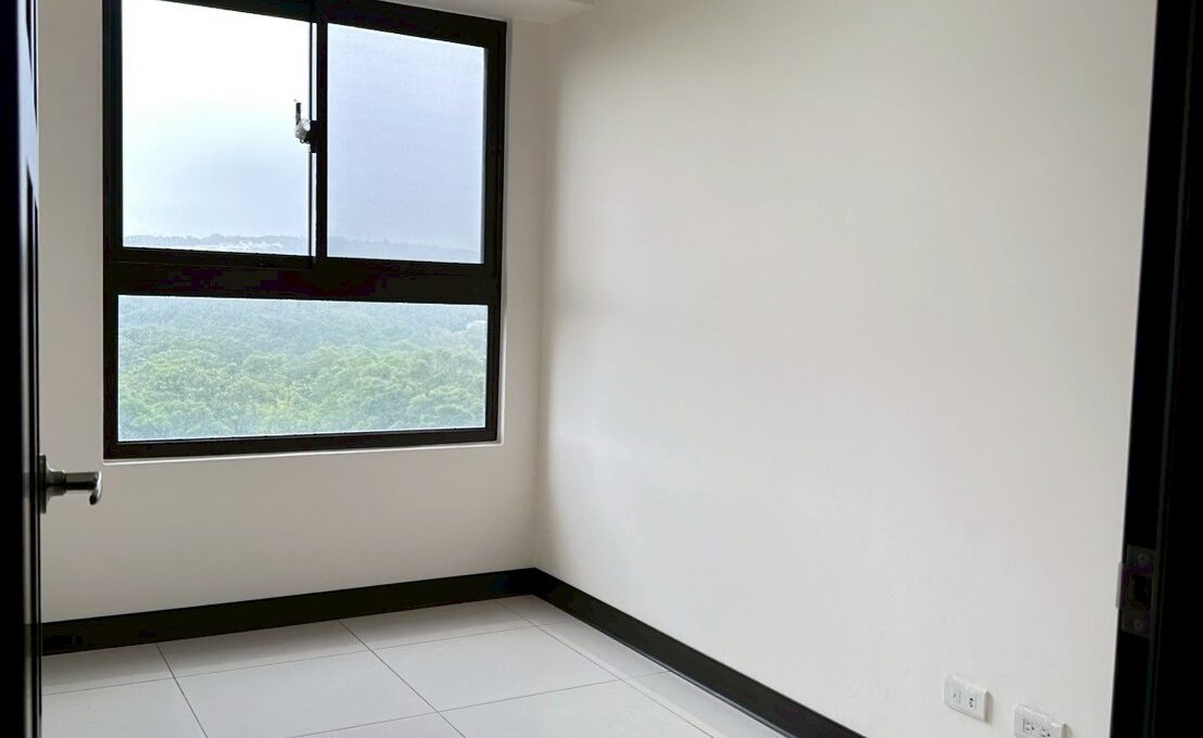 LINE_ALBUM_心豐花園平車3房_251113_6