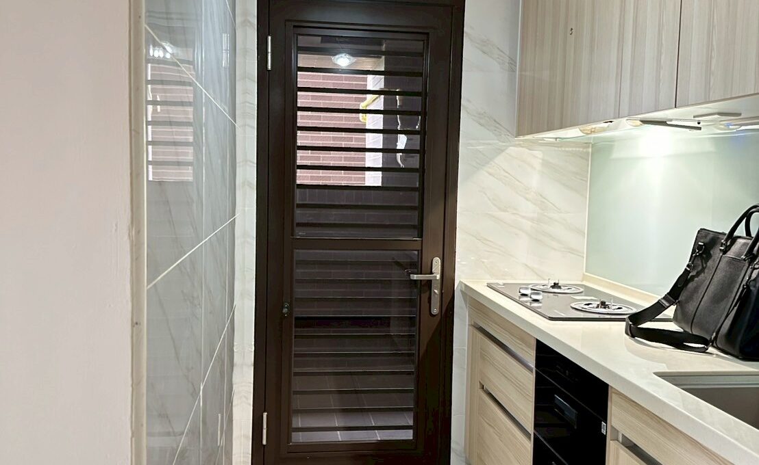 LINE_ALBUM_心豐花園平車3房_251113_8