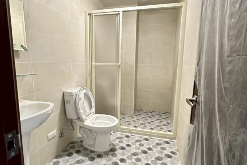 LINE_ALBUM_新豐火車站透天_251113_4