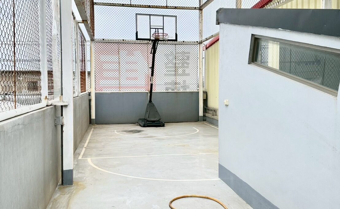 LINE_ALBUM_新豐籃球場透天_251124_1