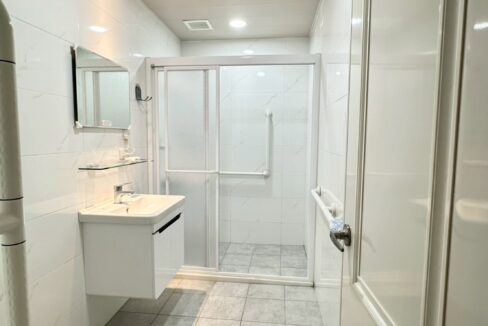 LINE_ALBUM_新豐籃球場透天_251124_4