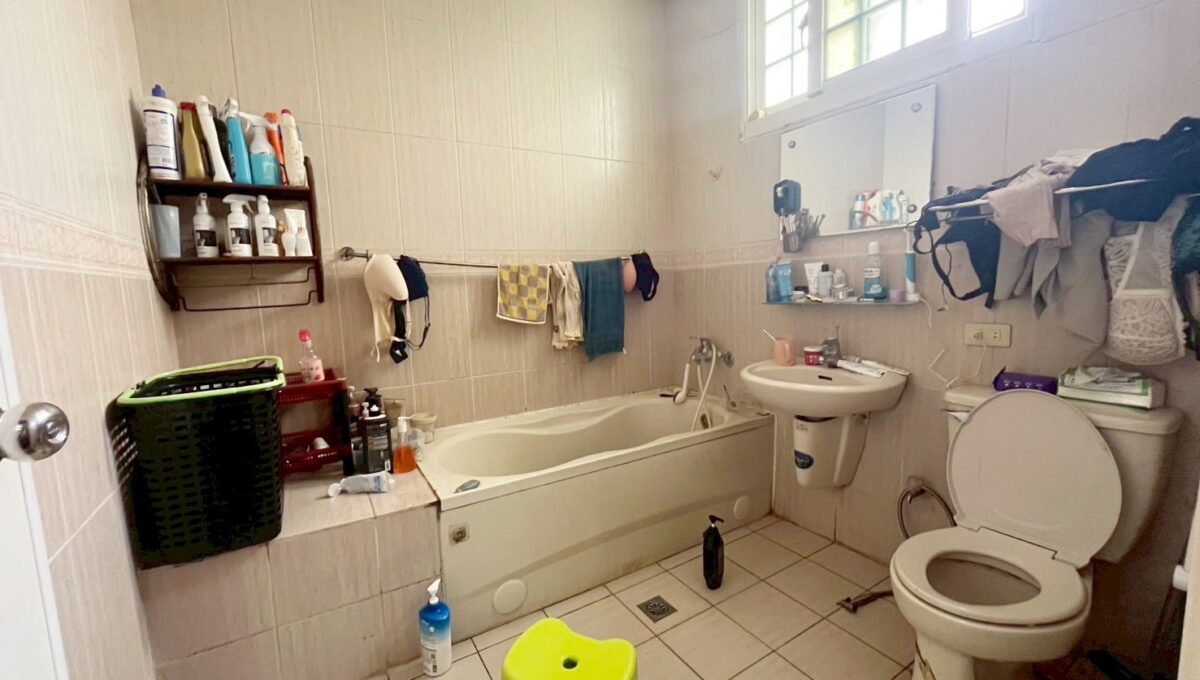 LINE_ALBUM_景碩科技旁大地坪農舍_251122_2