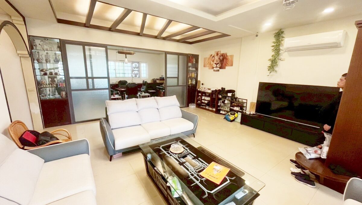 LINE_ALBUM_景碩科技旁大地坪農舍_251122_6