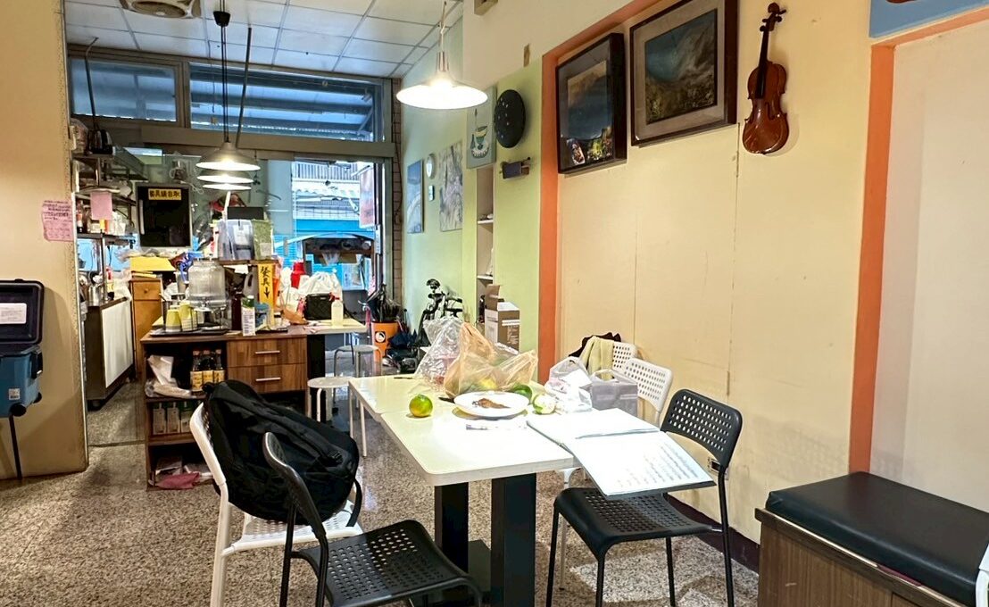 LINE_ALBUM_金雞母店面（A)_251117_2