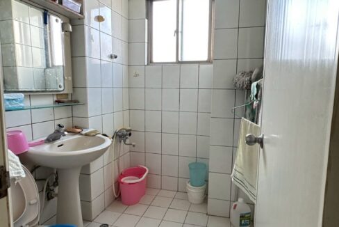 LINE_ALBUM_金雞母店面（B)_251117_1