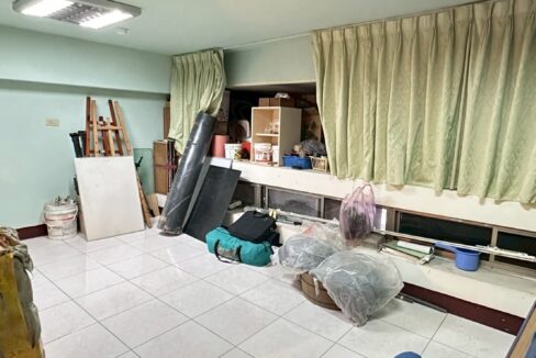 LINE_ALBUM_金雞母店面（B)_251117_10